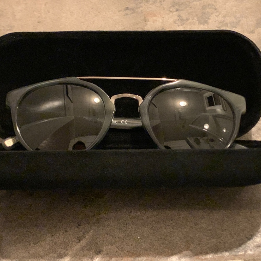 Limited Edition Gray/Green SEE sunglasses w / case